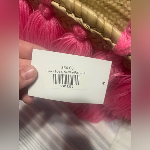 Tassel Straw Beach Bag - Picture 2 of 7